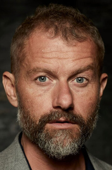 ჯეიმს ბეჯ დეილი