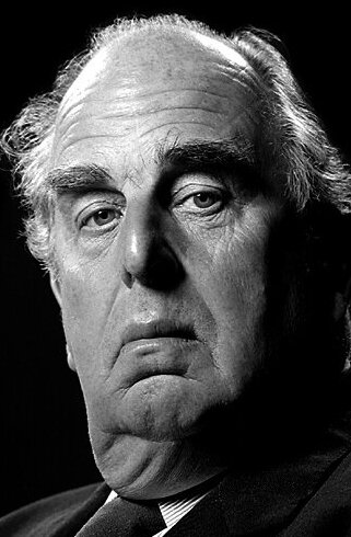 რობერტ მორლი