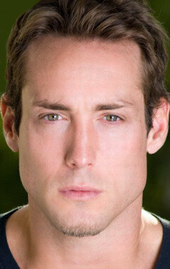 ჯონი სტრონგი