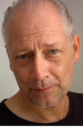 ბრიუს ს.პასტინი