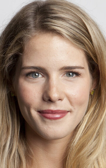 ემილი ბეტ რიკარდსი