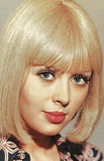 ირინა აზერი