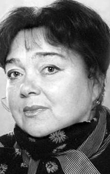 ნინა დოროშინა