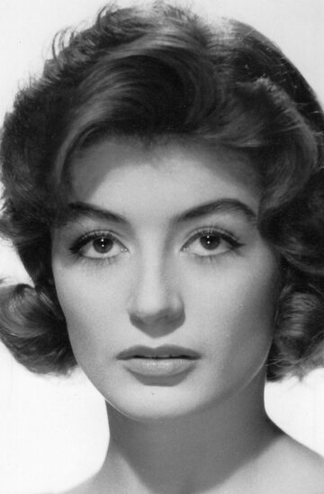 ანუუკ ემე