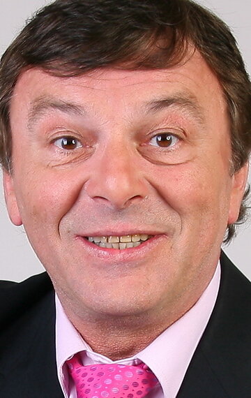 პაველ ტრავნიჩეკი