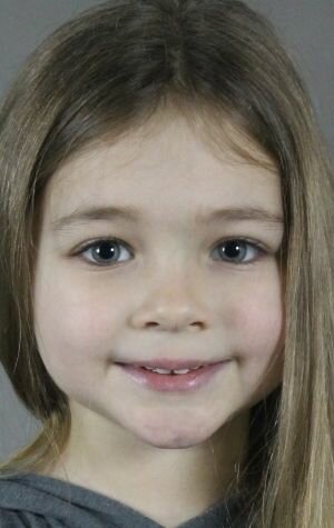 ნისა სოფია აქსონგურ