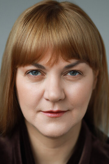 ანა უკოლოვა